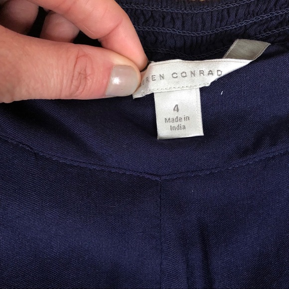 Lauren Conrad Navy Blue Shorts. Size 4 NWOT - Picture 5 of 5